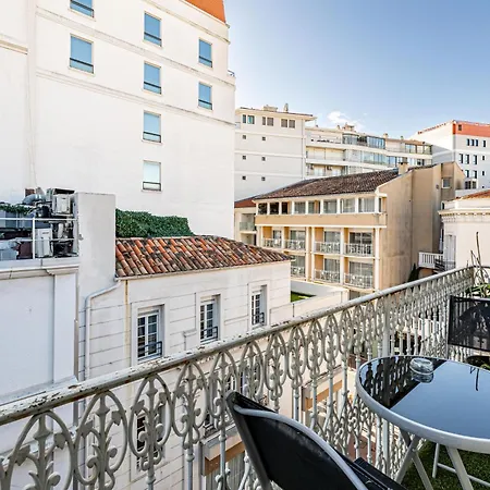 Croisettepalais - 2br6p דירה